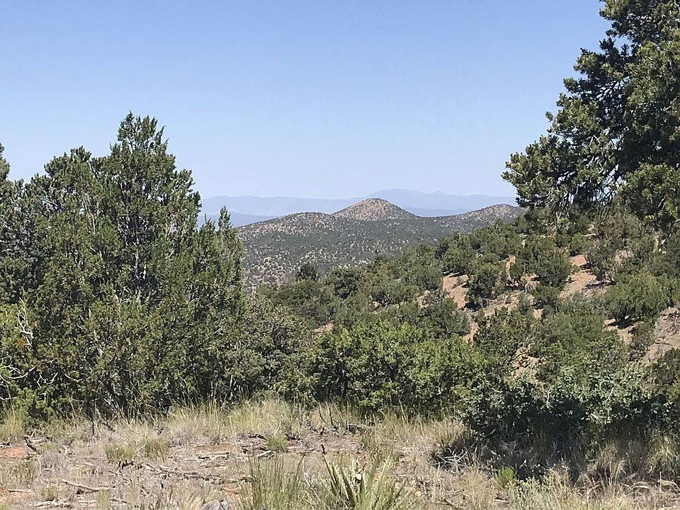 2nd image of 1 Gabaldon Ln