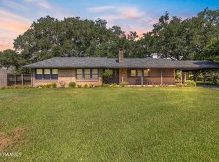 213 Hilltop Cir, New Iberia, LA 70563