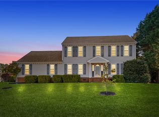 879 Five Forks Rd, Virginia Beach, VA 23455