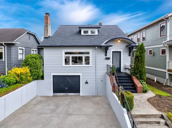 2353 N 58th Street, Seattle, WA 98103