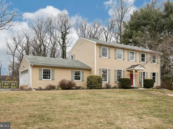 1576 Delong Dr, Downingtown, PA 19335
