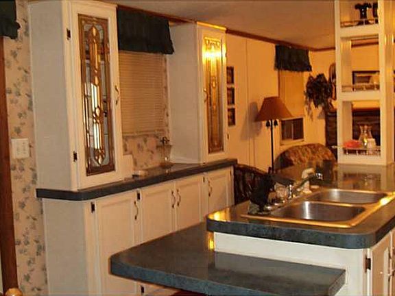 4th image of 2349 Pilgrim Ln
