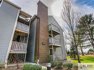 420 Ravens Crest Dr UNIT 420, Plainsboro, NJ 08536