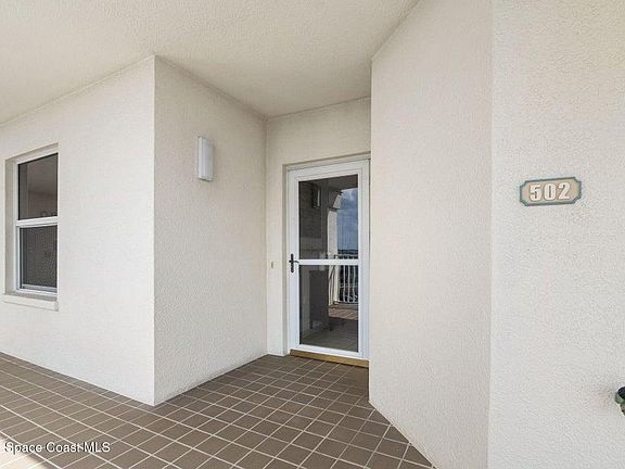 3rd image of 7 Indian River Ave APT 502