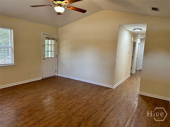 5th image of 2206 S Lumpkin Street