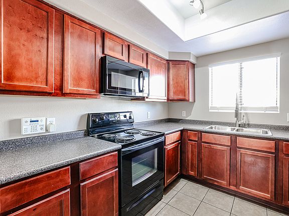 5th image of 750 E Northern Ave Unit 2041