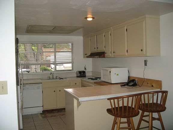 2nd image of 6097 W Walbrook Dr