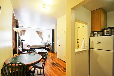 Rented by Lasri Group Inc