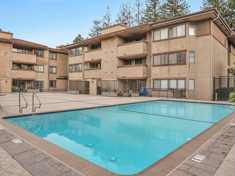 26937 Hayward Blvd #226 — Photo 15