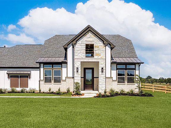 2nd image of 325 Rosalind Cir