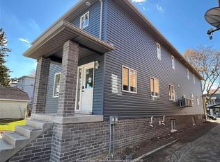 348 Campbell Ave #B2, Windsor, ON N9B 2H3