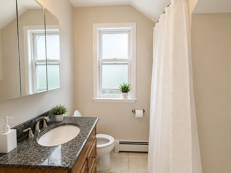 3 Lopez Ave — Photo 9