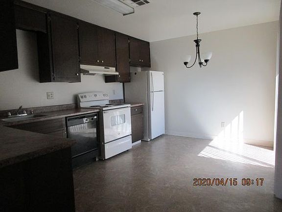 4th image of 2265 Santiago Way APT B