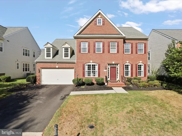 24787 Wind River Dr, Aldie, VA 20105