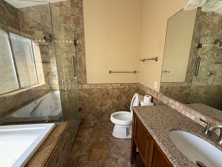 2108 Sunset Vista Ave — Photo 18