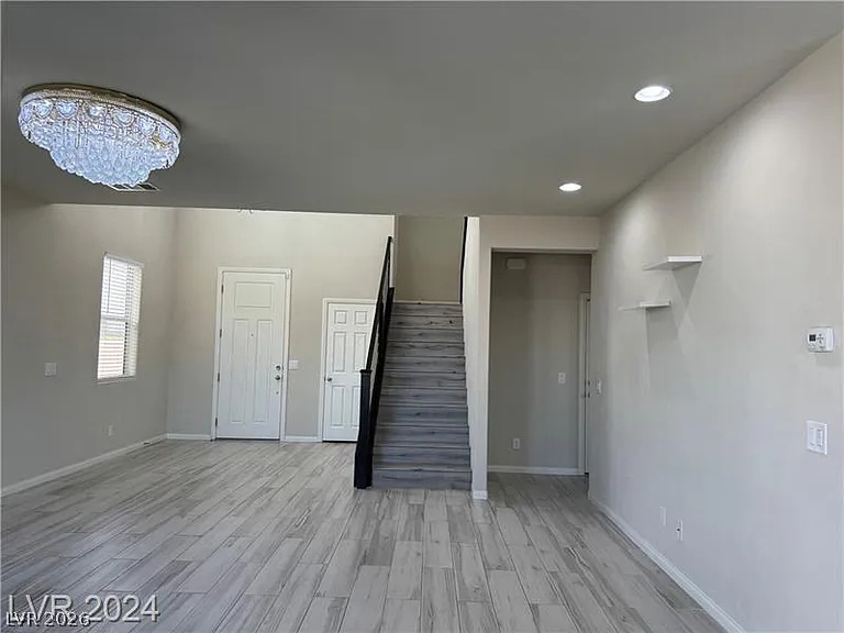 9056 Tony Ridge Ave — Photo 4