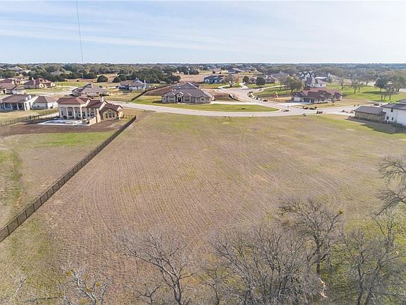 3rd image of 308 Golden Eagle Way