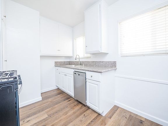 4th image of 5716 Tujunga Ave #11110