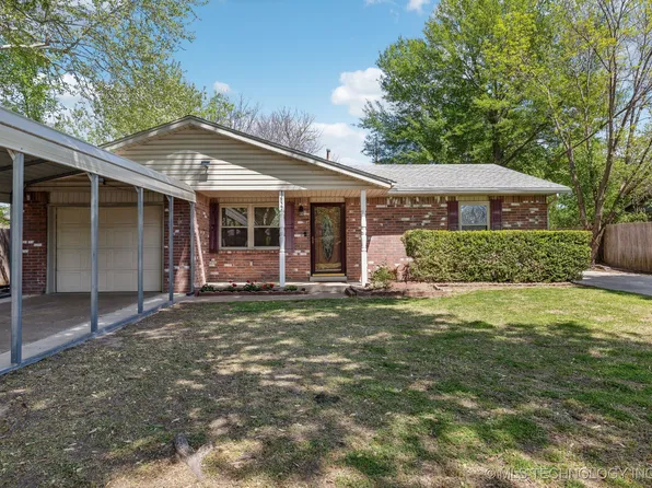 13827 S Elm St, Glenpool, OK 74033