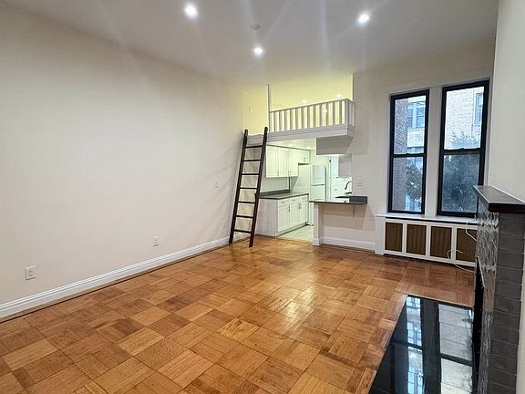5th image of 309 W 84th St APT 1