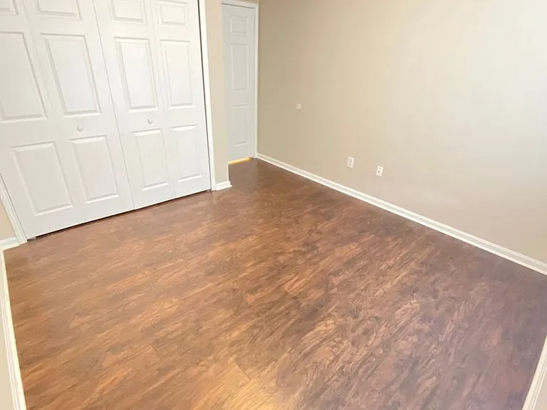 447 W Longleaf Dr #403 — Photo 16