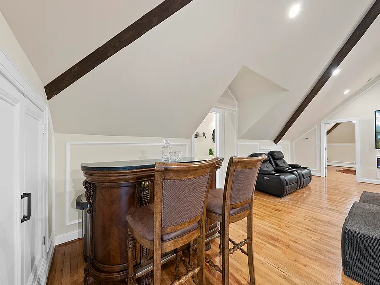 106 Birkhaven Dr — Photo 76