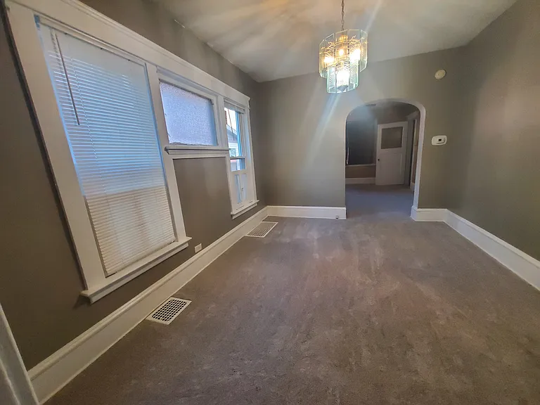 1314 W 11th St #1 — Photo 10