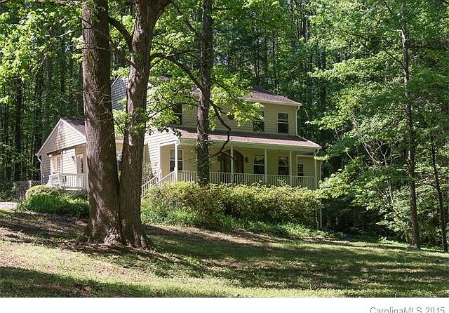 1st image of 2962 Chapman Cir