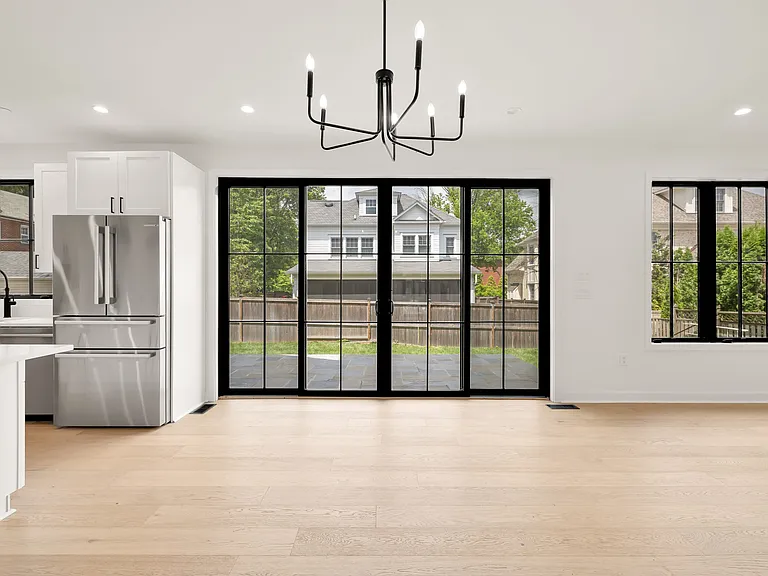 5015 Elm St — Photo 15