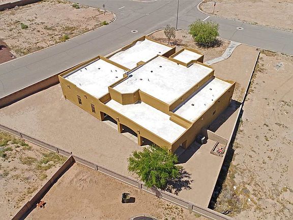 2nd image of 11643 Saguaro St