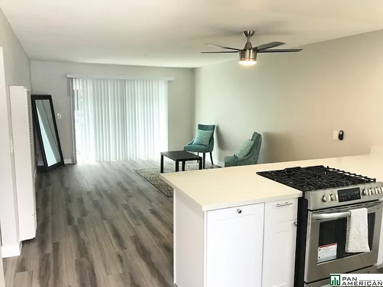 3208 Avenida Del Presidente — Photo 6