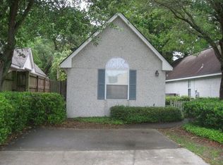174 Palm St, St Simons Island, GA 31522