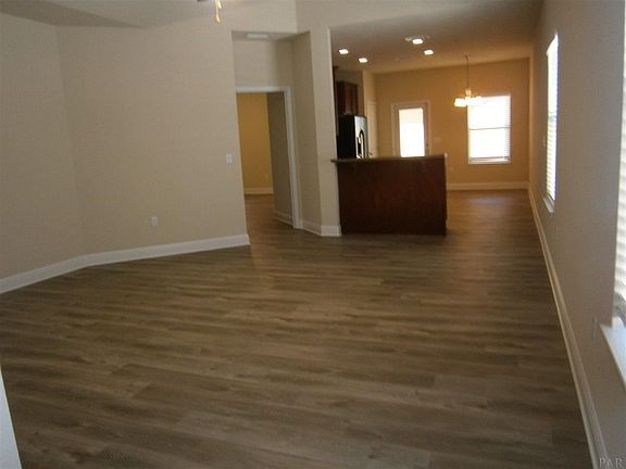 4th image of 1614 Bush St