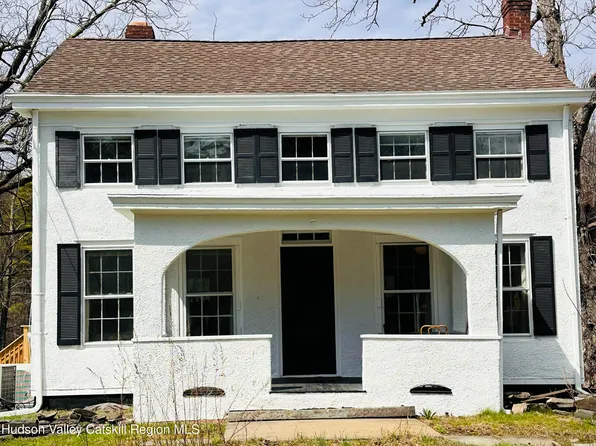 8 George Sickle Road, Saugerties, NY 12477