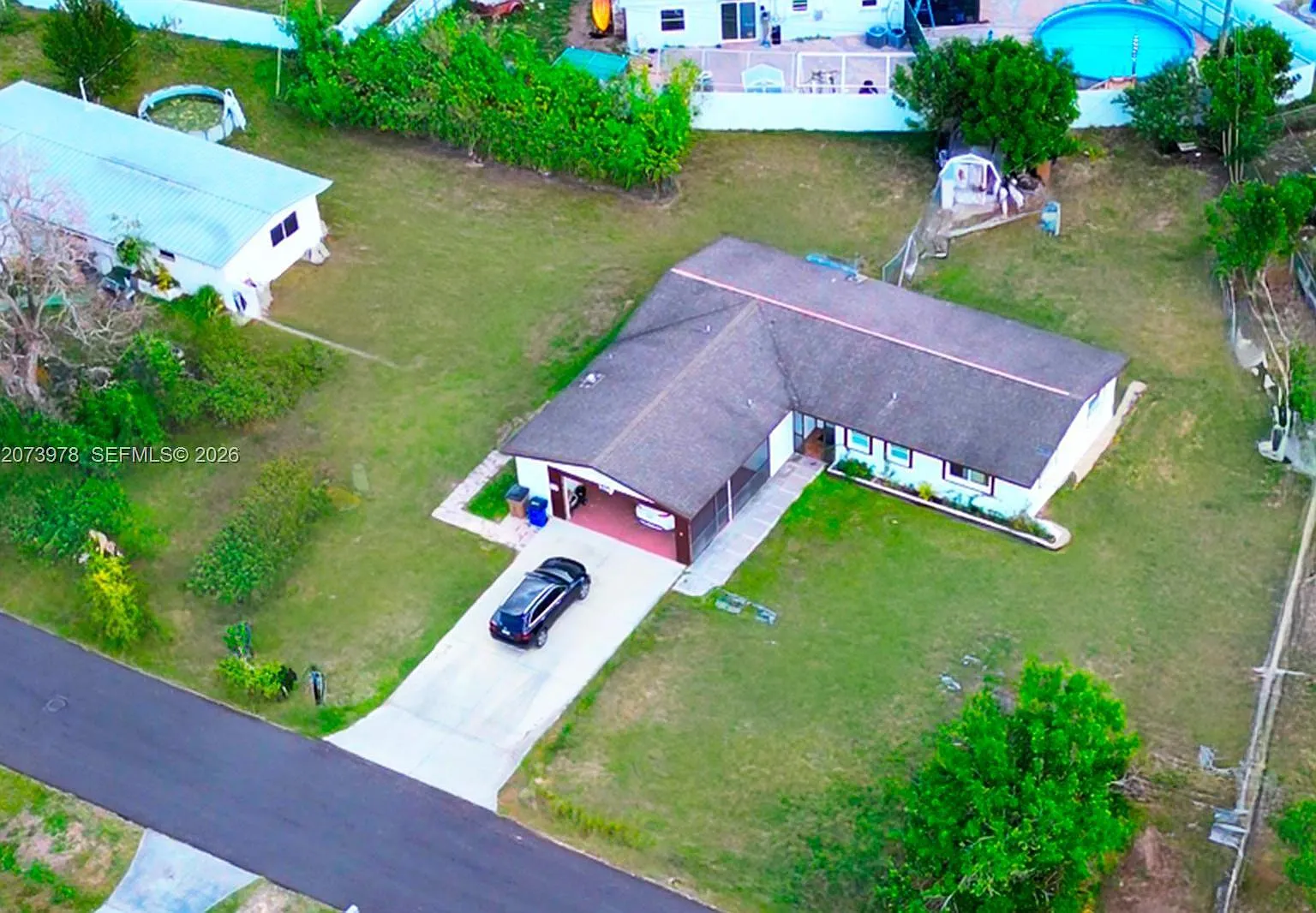 3 bed, 2.0 bath, $1,700 — Photo 1