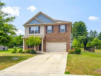 560 Curlew Cir