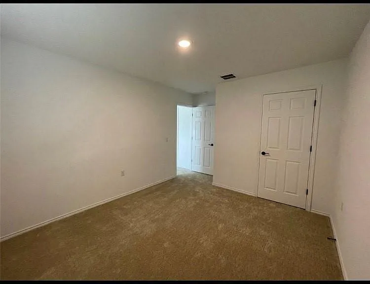 6721 Ellsworth Walk — Photo 12