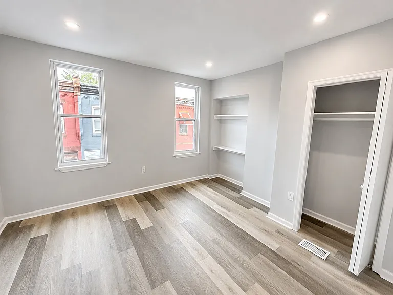 2544 N Chadwick St — Photo 6