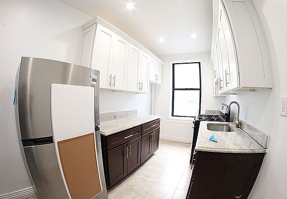 4th image of 780 Grand Concourse APT 5C