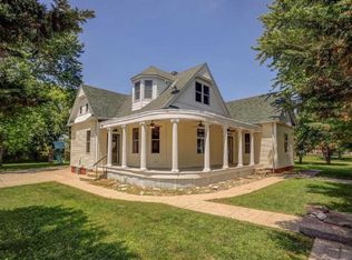 6463 Quercus Grove Rd, Edwardsville, IL 62025