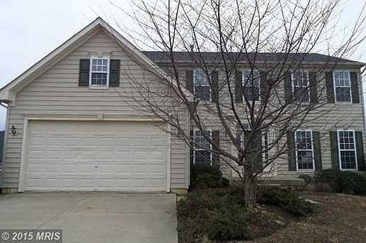 5310 Joshua Tree Circle Exterior