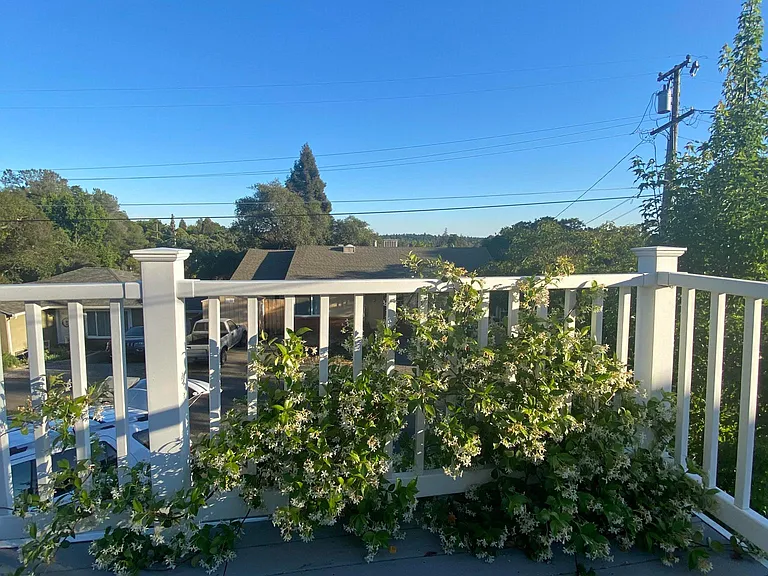 140 Walker Dr — Photo 22