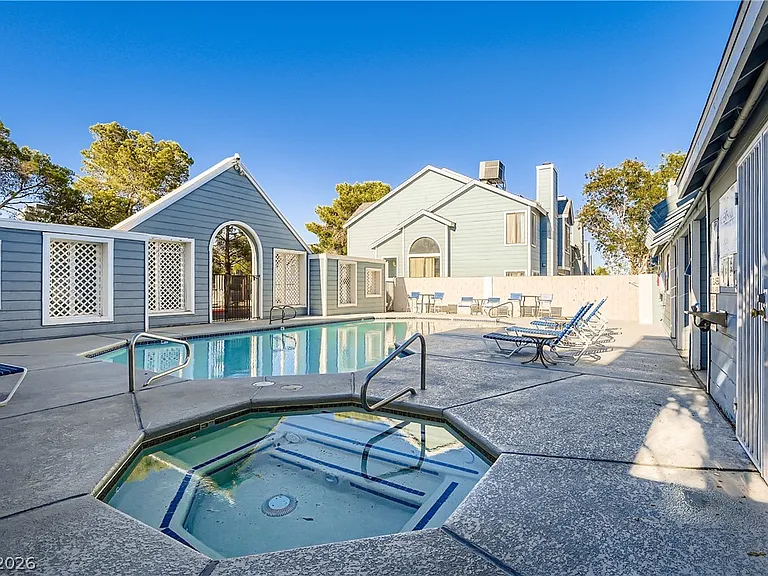 3217 Symphony Dr — Photo 27