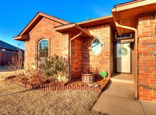 4517 Boardwalk Ave, Moore, OK 73160