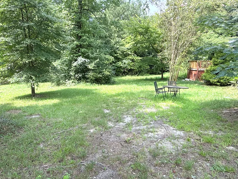 830 E River Rd #B — Photo 2
