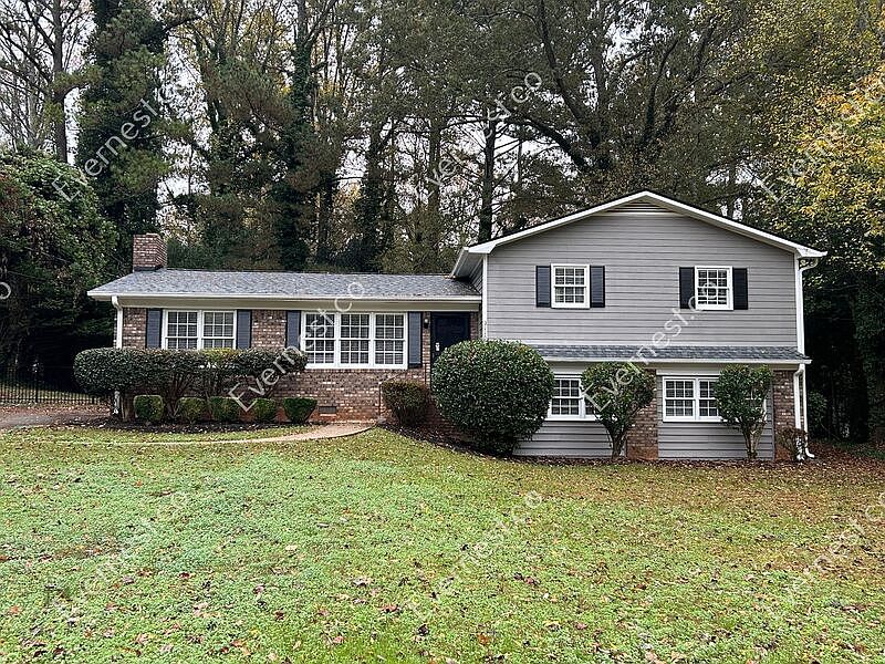 1st image of 3110 Randall Dr