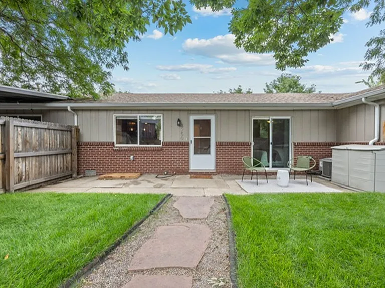 3750 Yates St — Photo 2