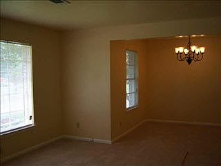 2nd image of 1255 Robin Glen Dr