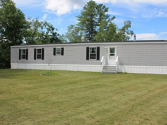 2nd image of 7 Arrowhead Drive