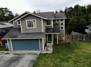 4055 Hillside Ct, Eureka, CA 95503